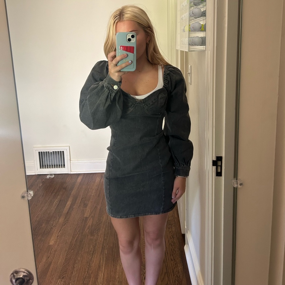 Super cute denim dress